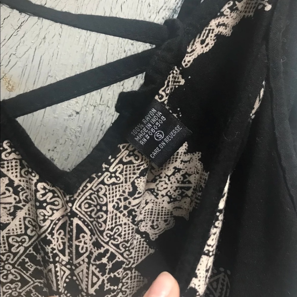 Romper - Picture 3 of 3